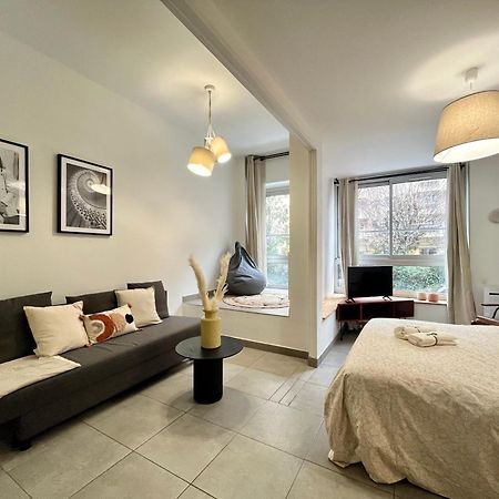 Suite Danbury ليون المظهر الخارجي الصورة